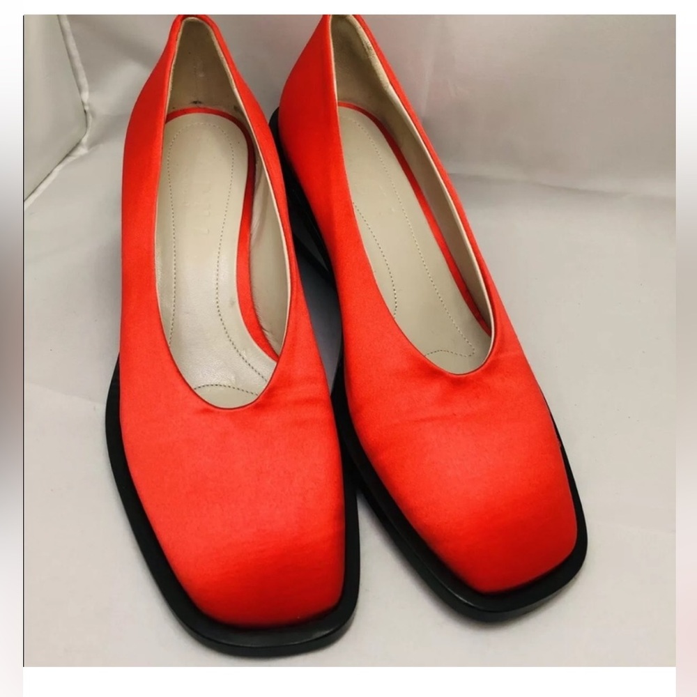 Marni red shoes, new with box and dust bag. Sz 37
